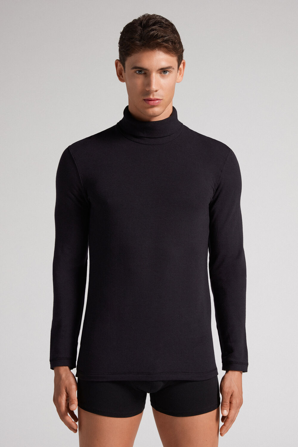 Blusa de manga comprida e gola alta em modal e cashmere
