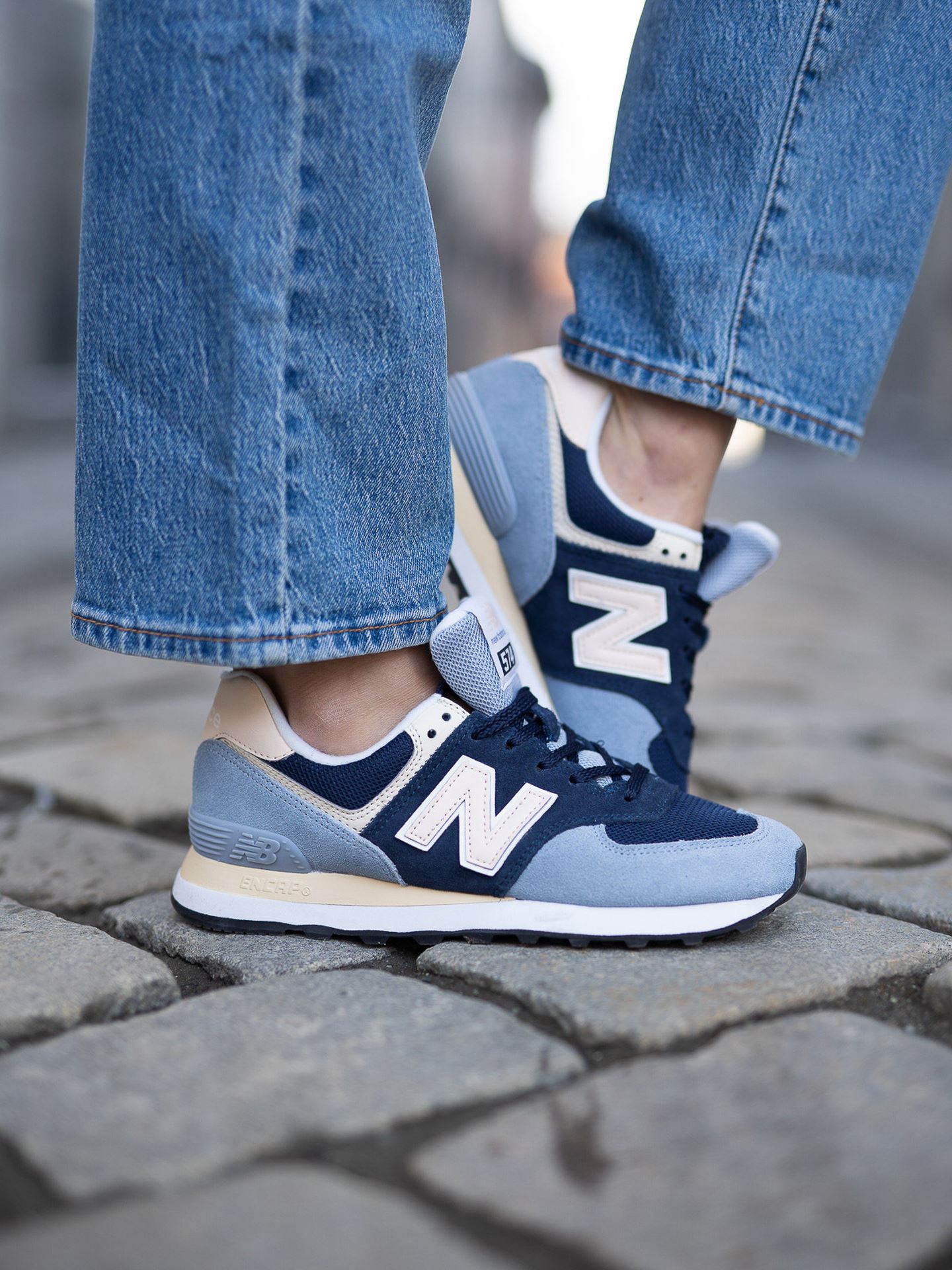 New Balance WL574