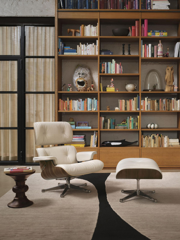 Vitra Stools bijzettafel Model B Chestnut