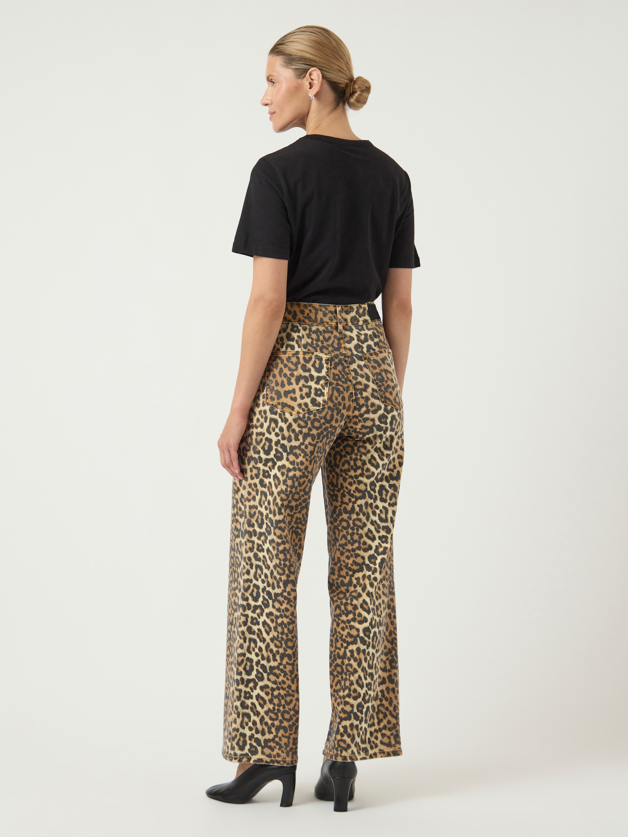Y.A.S High-waist-Jeans »YASLEONORA HW DENIM JEANS NOOS«