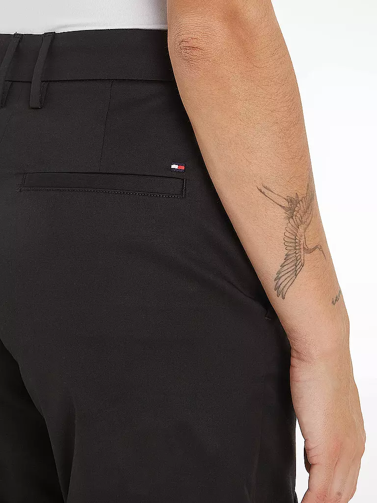 TOMMY HILFIGER Chino Shorts  schwarz
