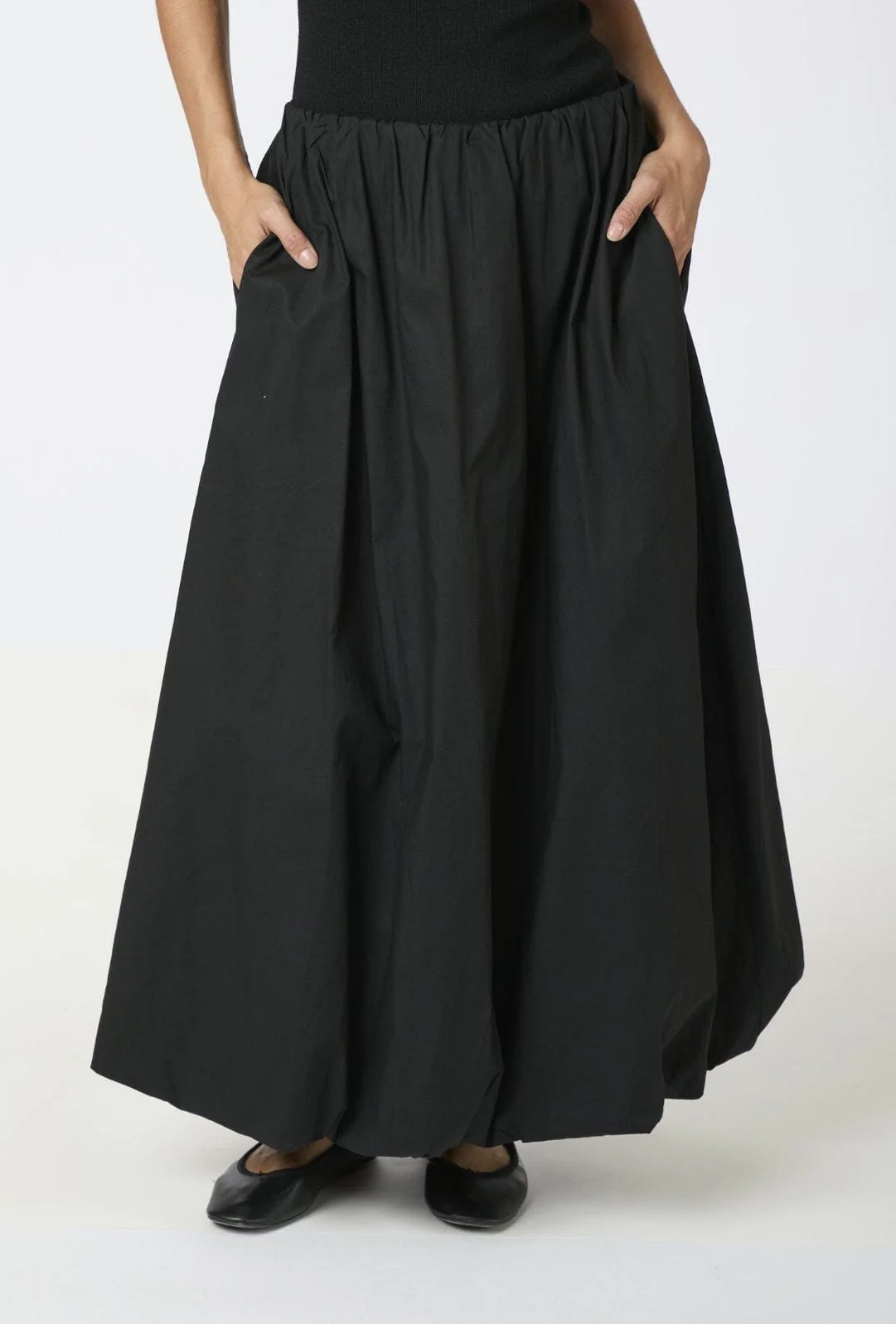 Neo Noir Ober Long Balloon Skirt