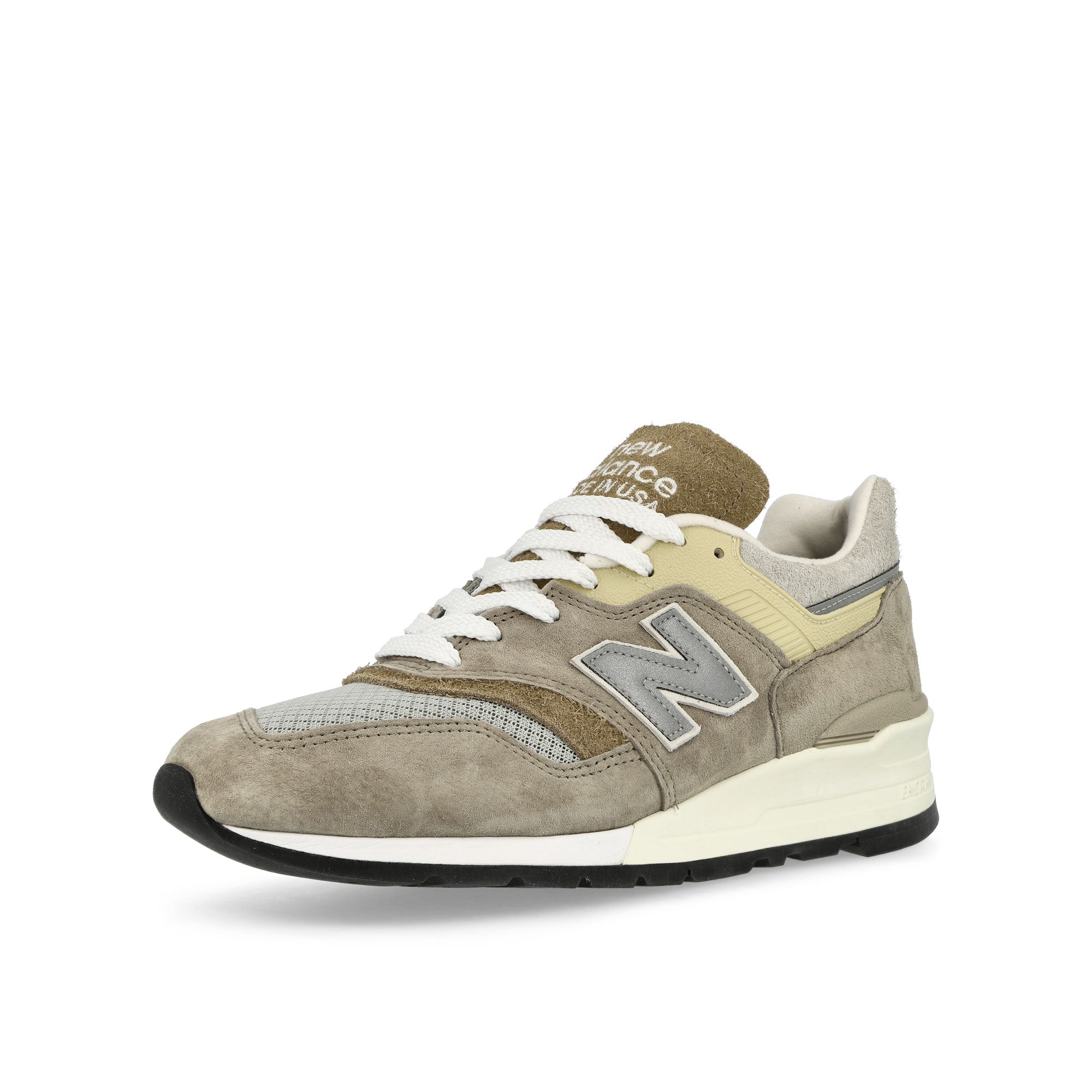 New Balance<br>U997MG