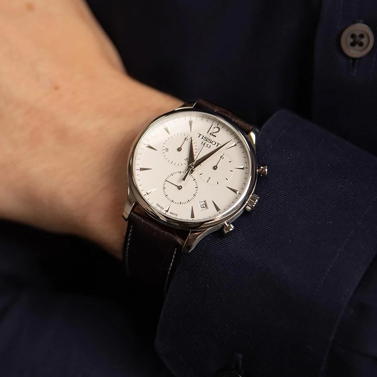 Montre Tissot Tradition quartz cuir