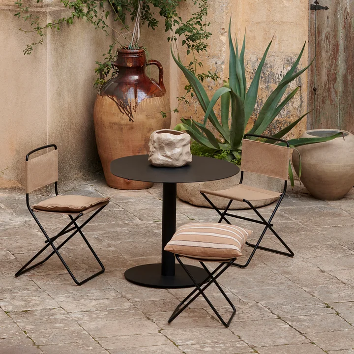 Ferm Living - Pond Dining Table, H 72 x Ø 88 cm, schwarz