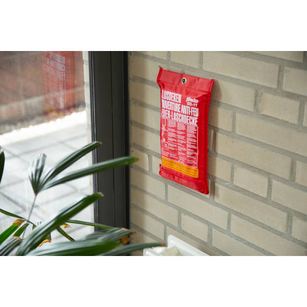 Blusdeken 100 x 100 cm Alecto Rood