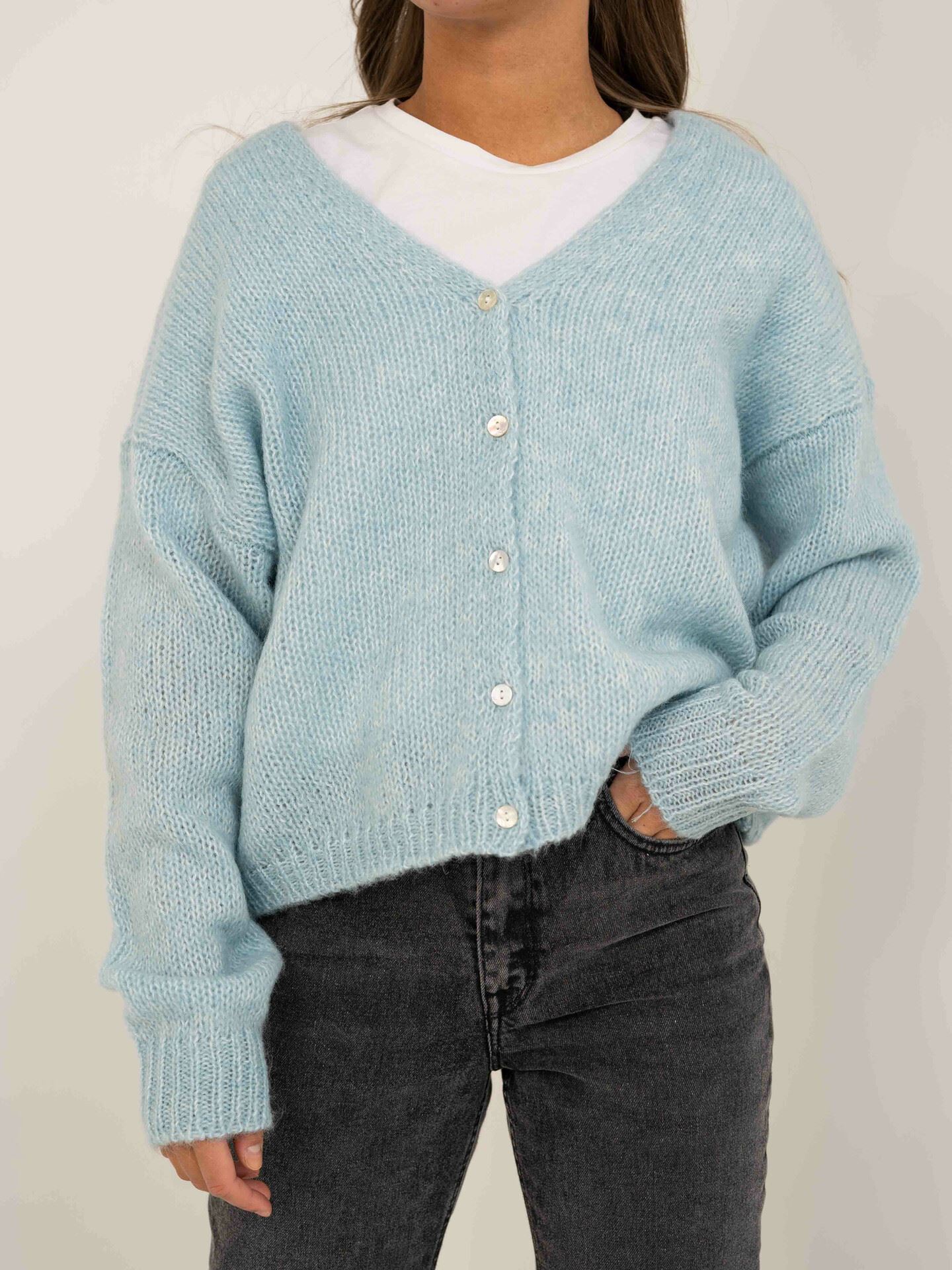 Livi Long Sleeve V-neck Cardigan
