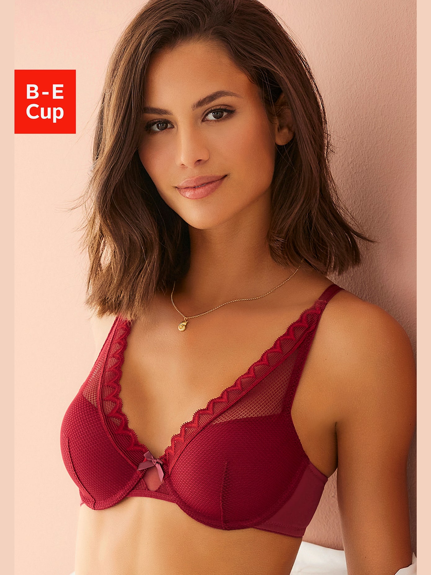 Soutien-gorge coques soutien-gorge high apex tendance avec dentelle graphique jusqu'aux bretelles