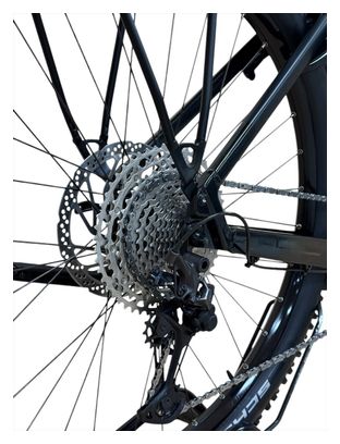 Produit reconditionné . Cube Reaction Hybrid Race Allroad 625 SHIMANO XT 2022 . VTT électrique . Cube . très bon état