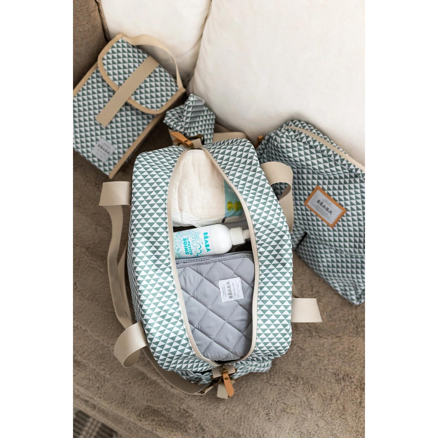 BEABA® Wickeltasche Geneva II Play Print Salbeigrün