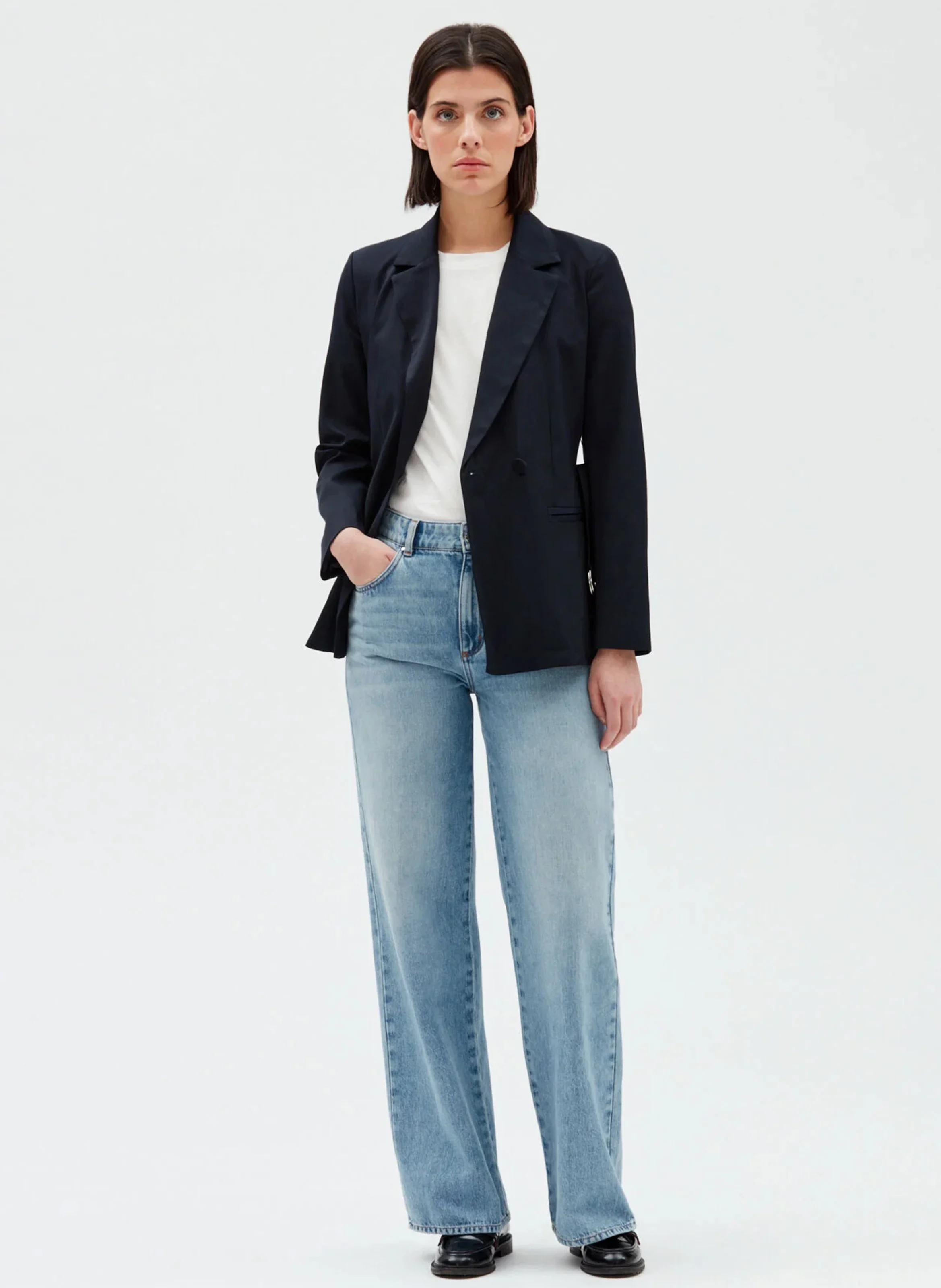 Veste col tailleur ceinturée en crêpe | Bleu