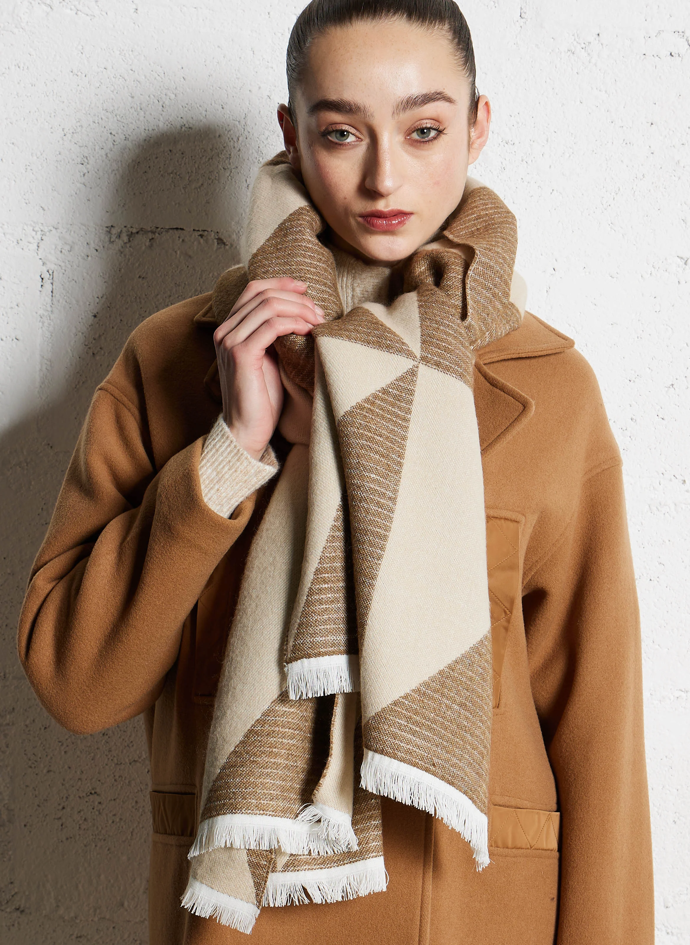 ACADE - Echarpe à motif | Beige
