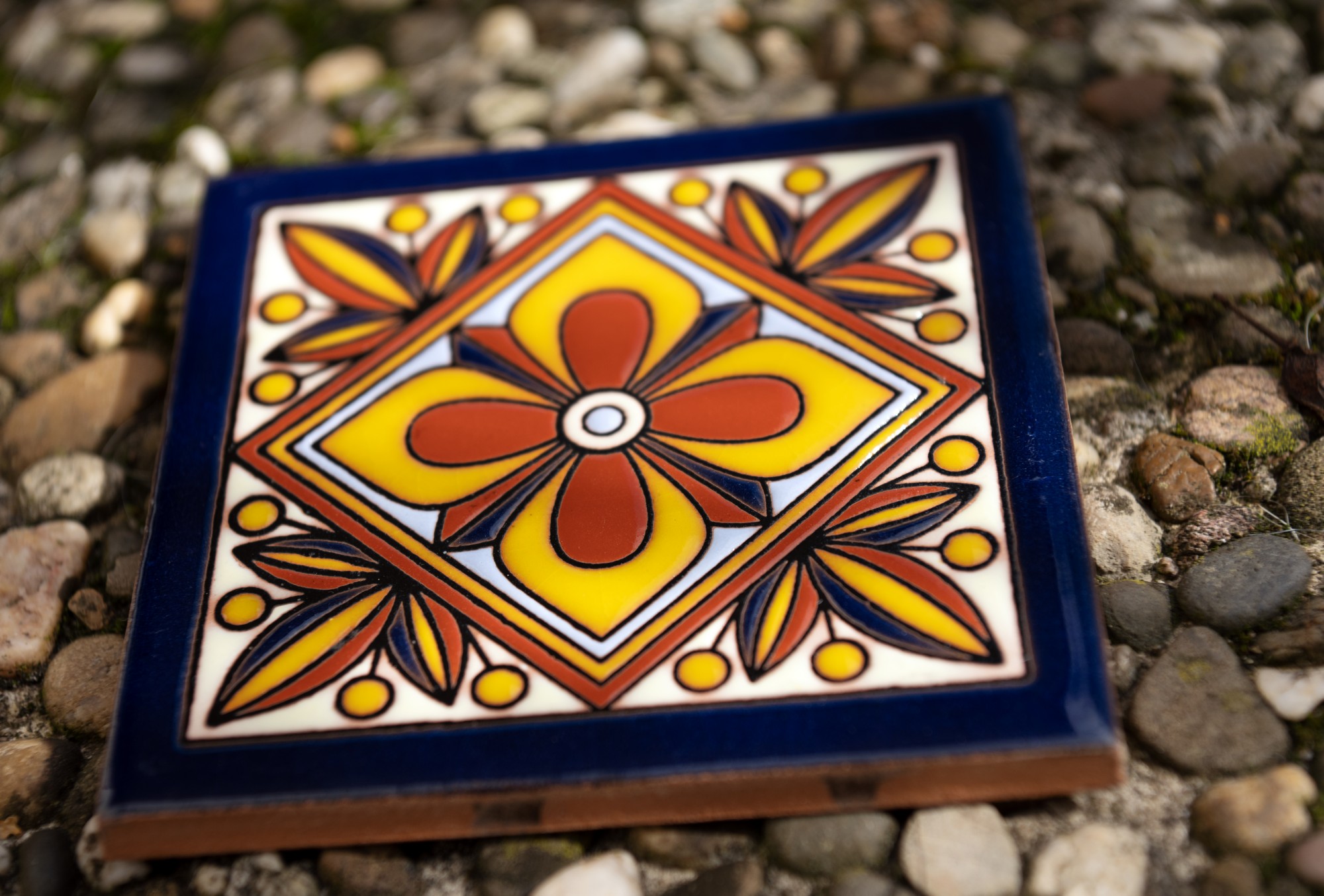 Reliefkachel 'Tepic', multicolor, T 10 cm, B 10 cm, H 0,5 cm von fischer's lagerhaus