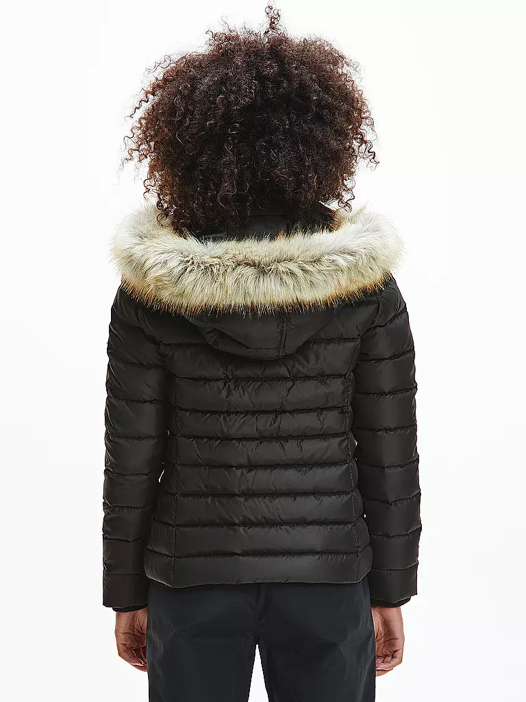 TOMMY JEANS Daunenjacke Martina schwarz