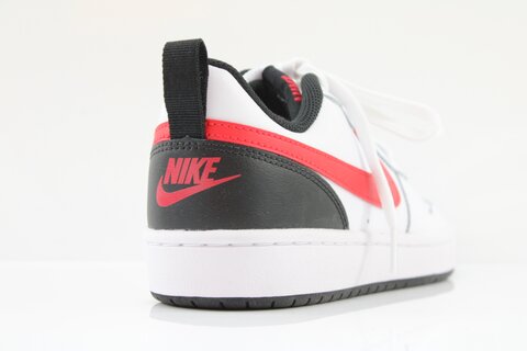 Nike Sneaker