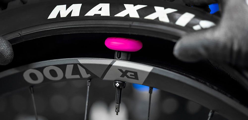 Muc-Off Stealth Tubeless Tag-Holder kaufen | Bike-Discount