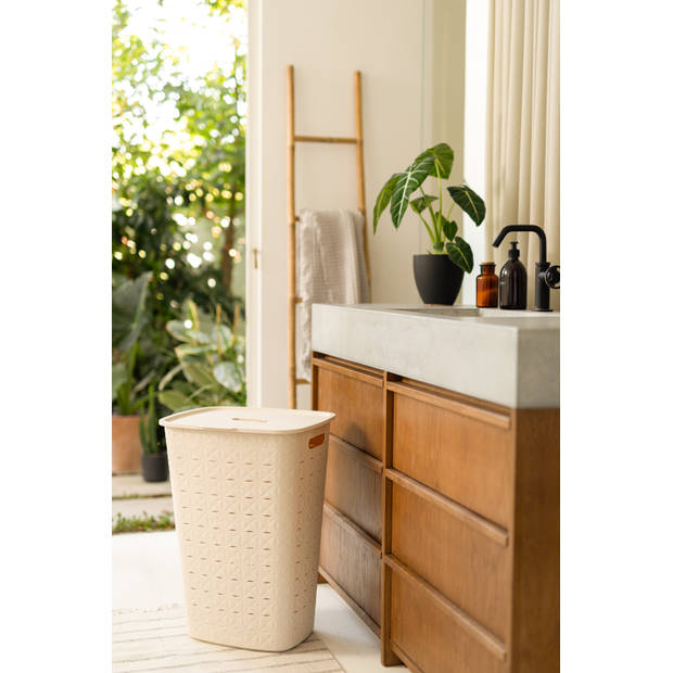 Curver Softex wasmand met deksel - 56L - wit