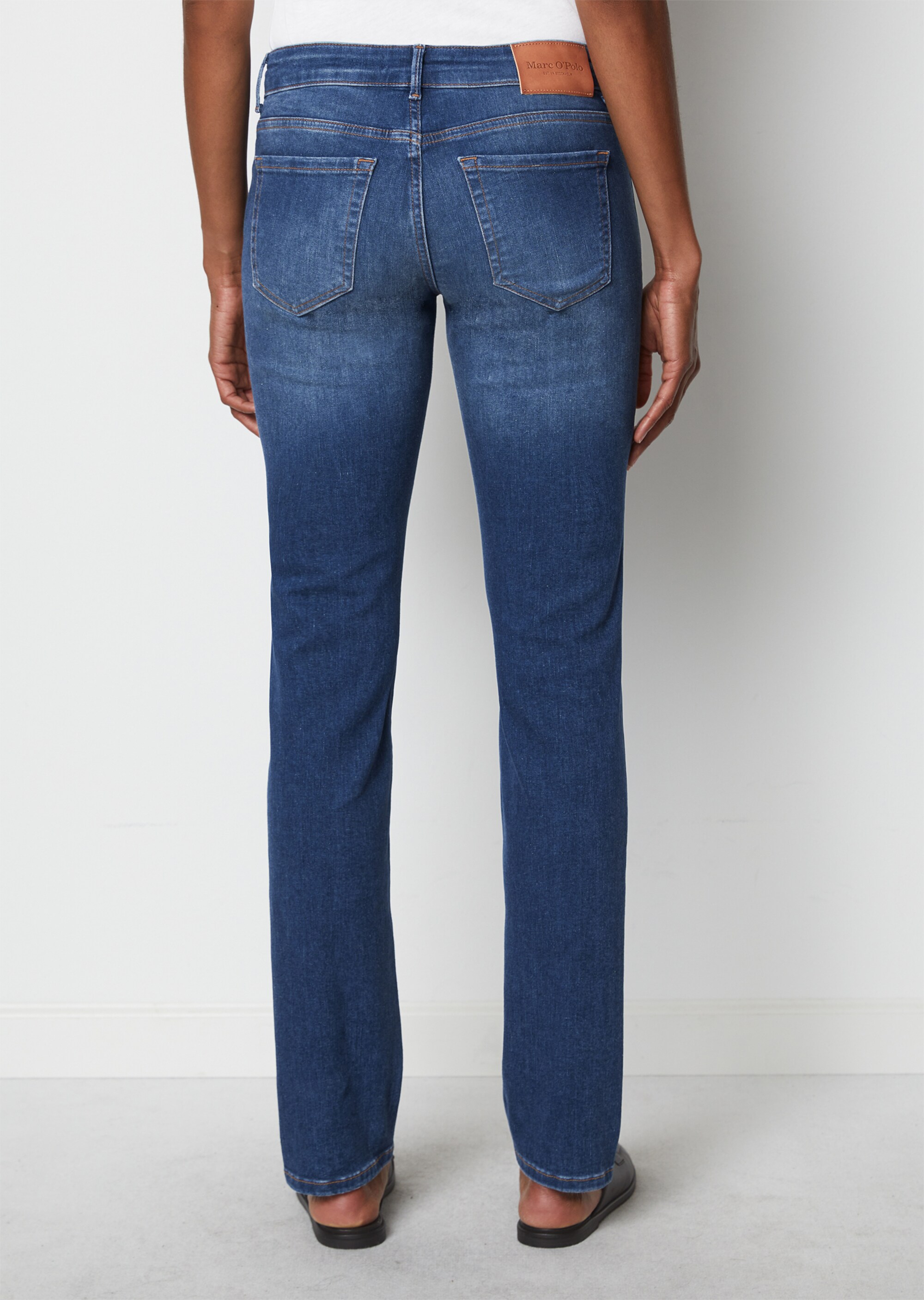 Jeans Modell ALBY straightaus Light Weight Stretch Denim