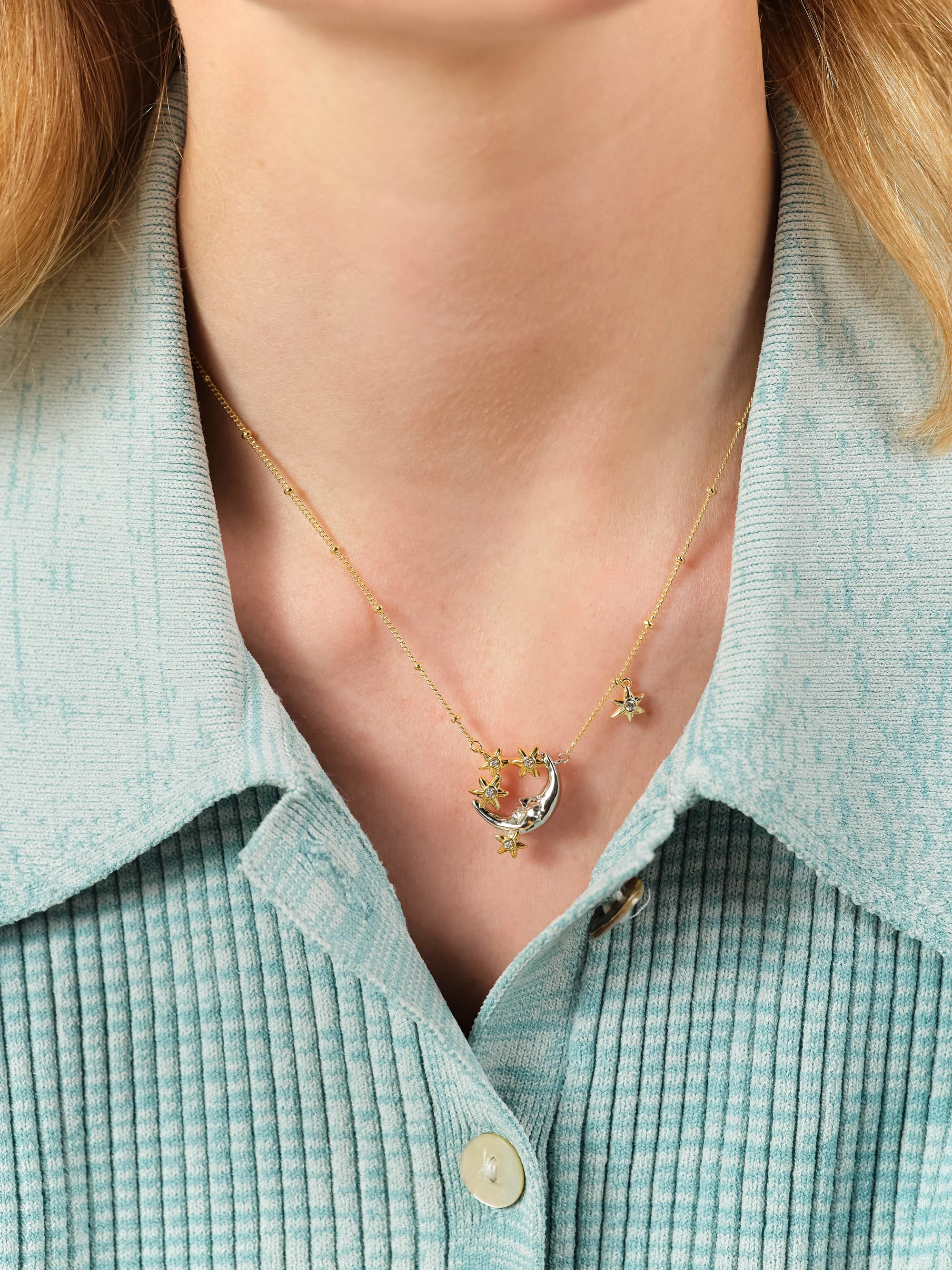 Collier pendentif lune et étoiles | Multicolore