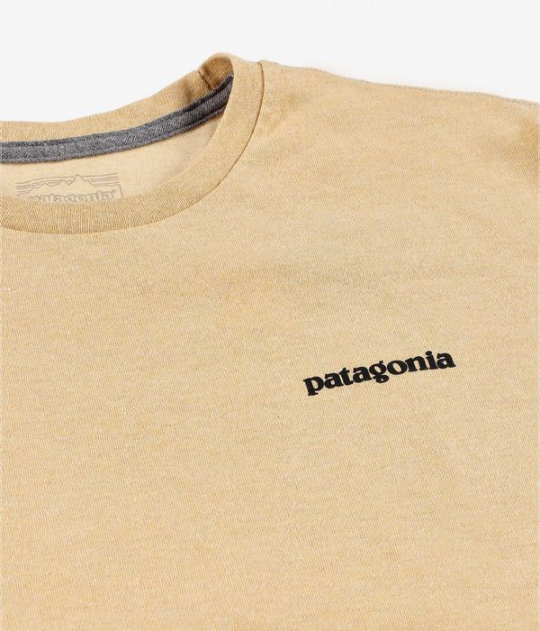 Patagonia P-6 Logo Responsibili T-Shirt (beeswax tan)
