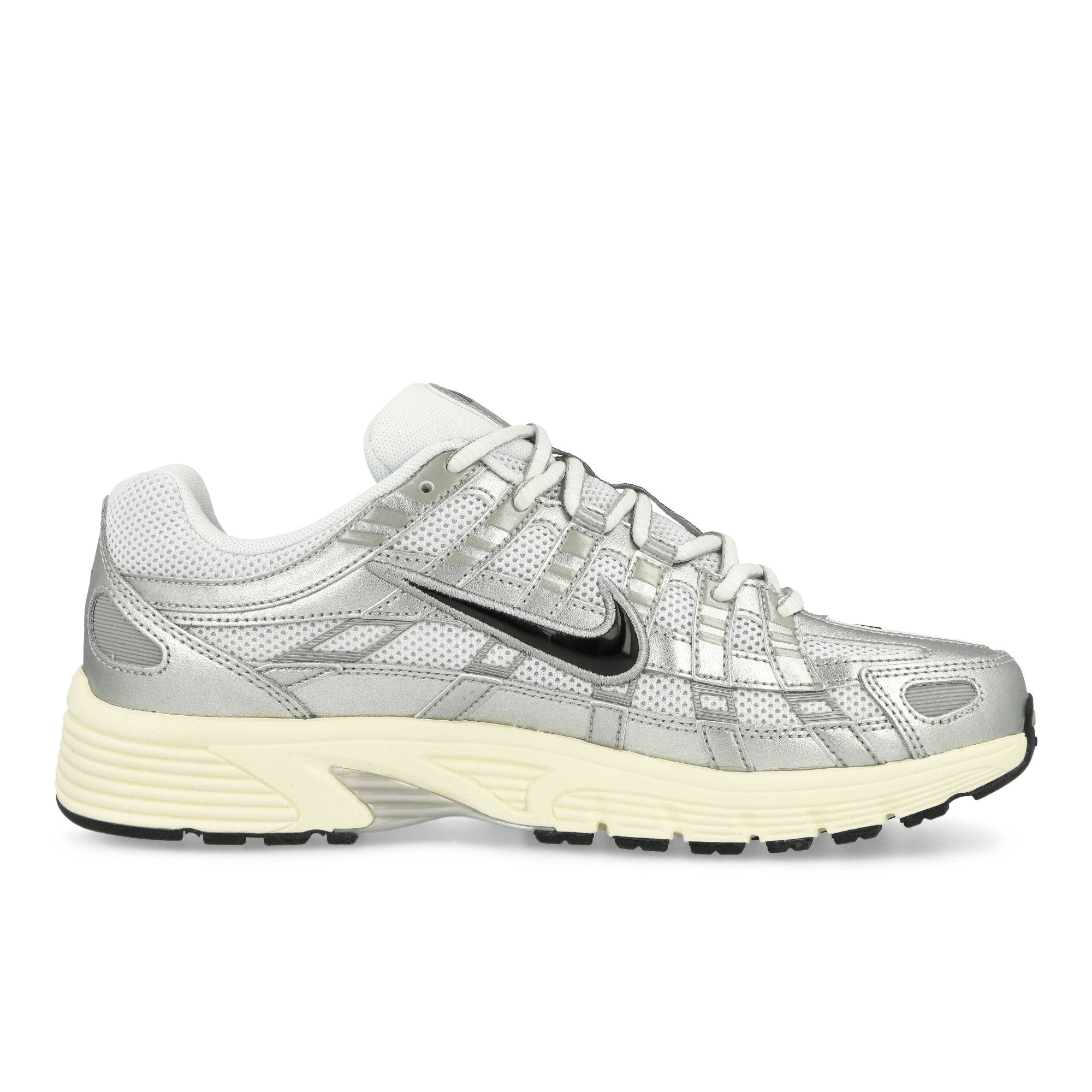 Nike<br>P-6000