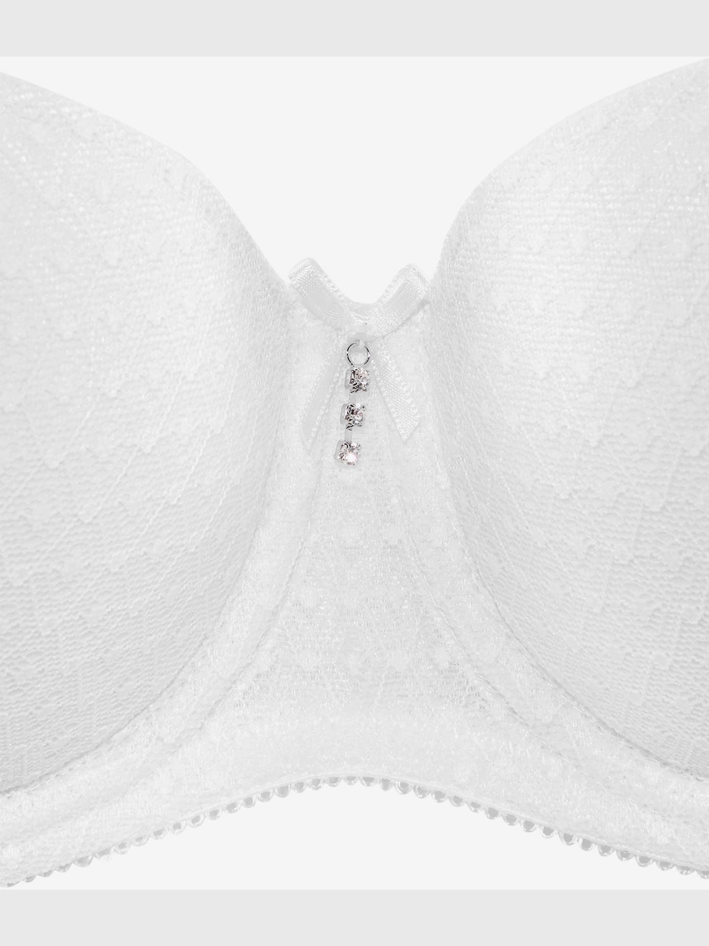 Soutien-gorge à coques sans bretelles pour un look parfait, idéal avec les robes et les hauts d'été