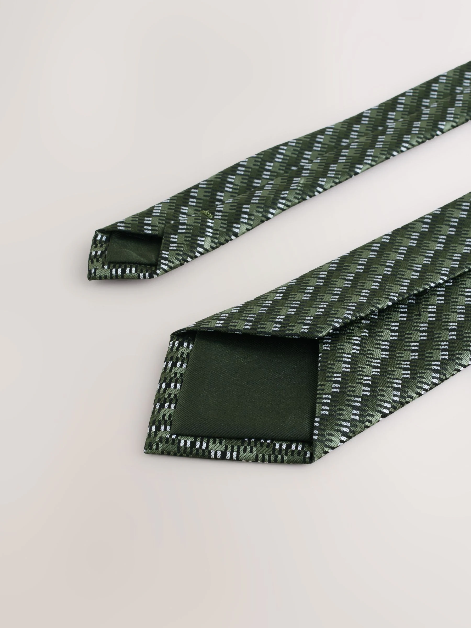 Groen en wit - Das met patroon
