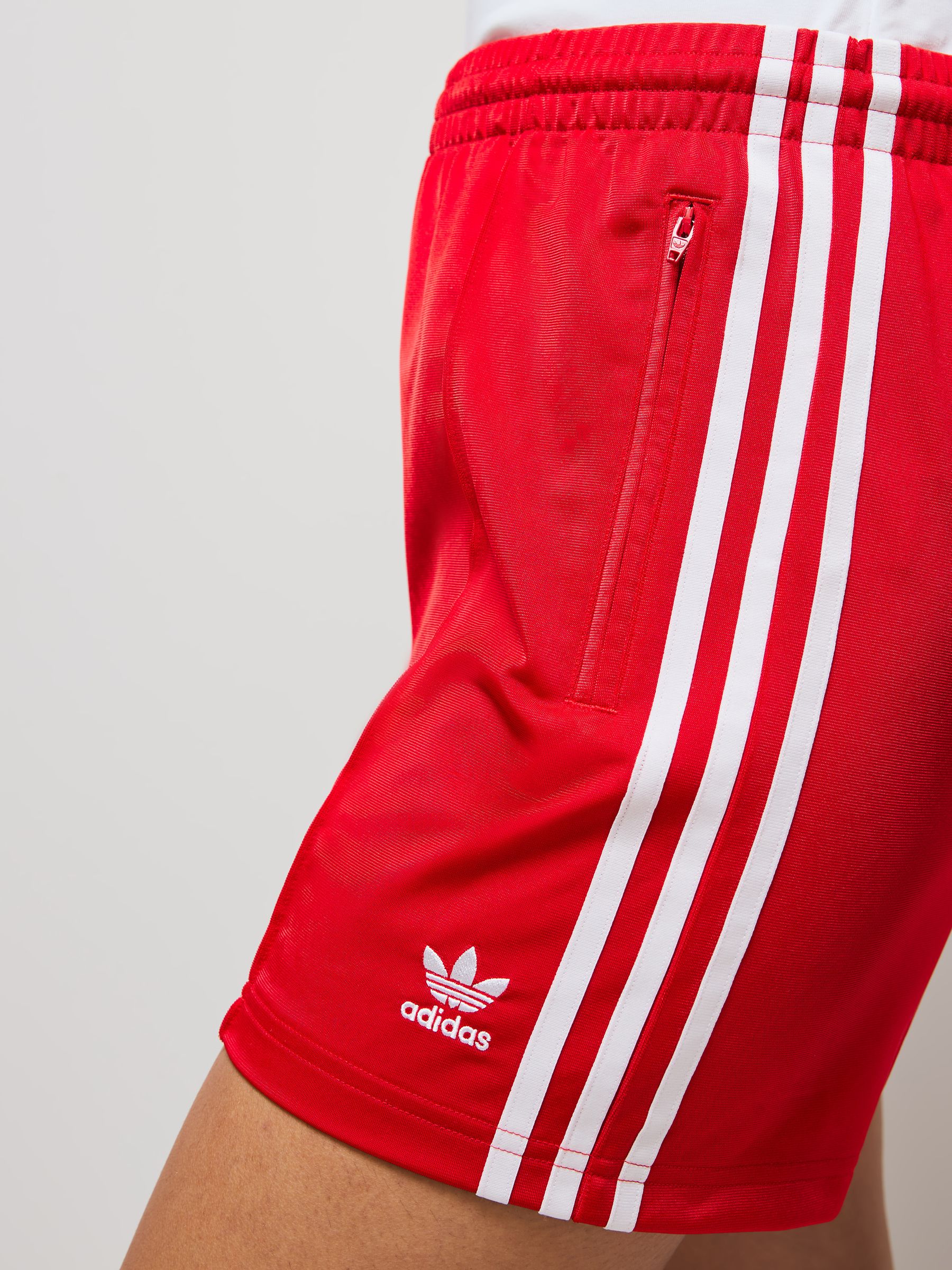 Rood - Adidas Original Firebird shorts