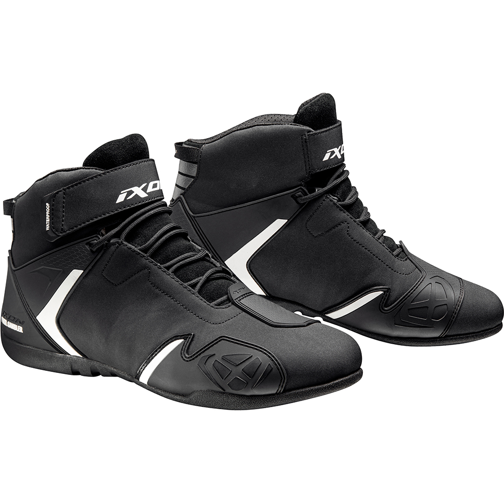 Ixon - Baskets Gambler Waterproof Noir / Blanc
