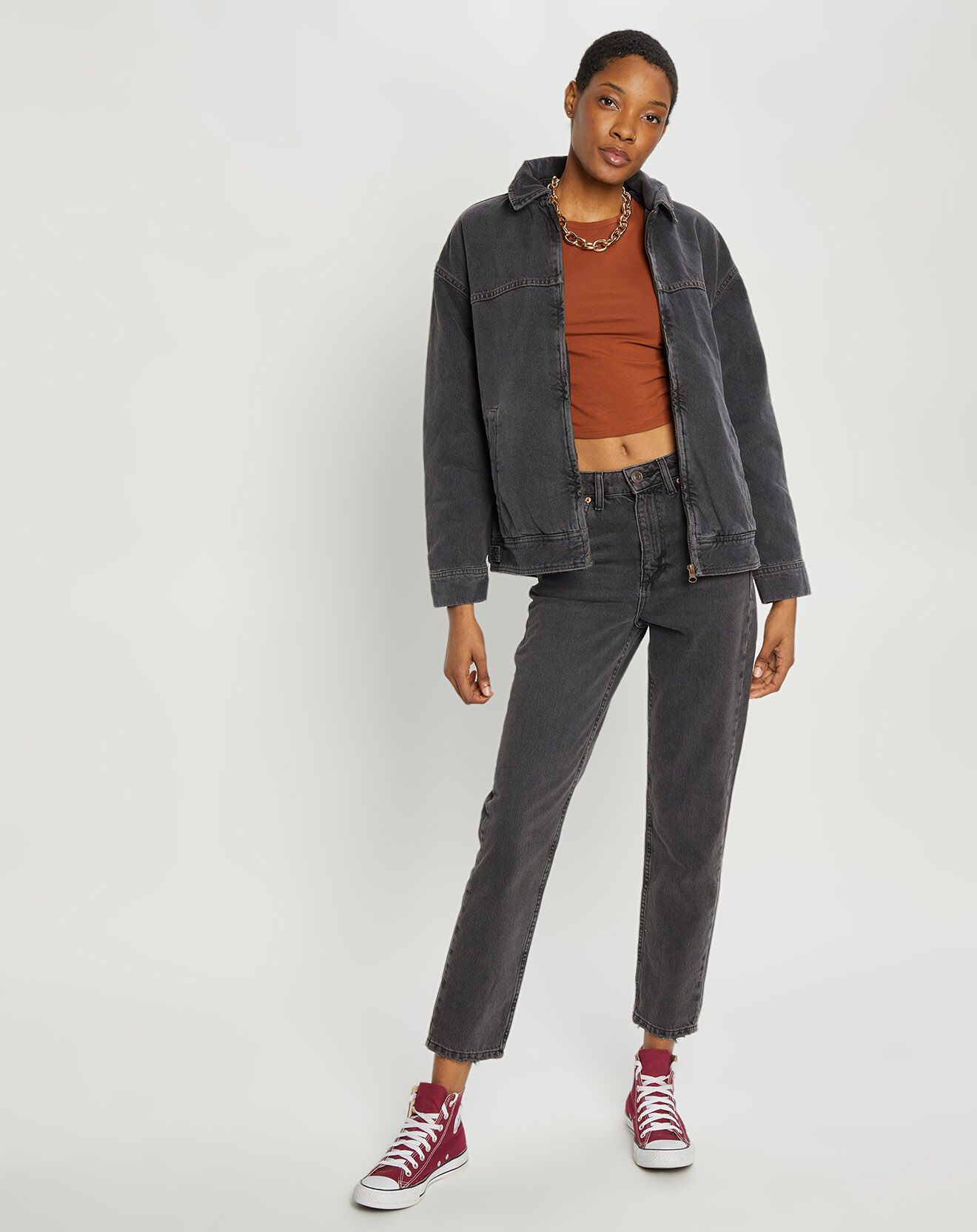 Urban Outfitters Jean mom en Toile de Coton délavé noir