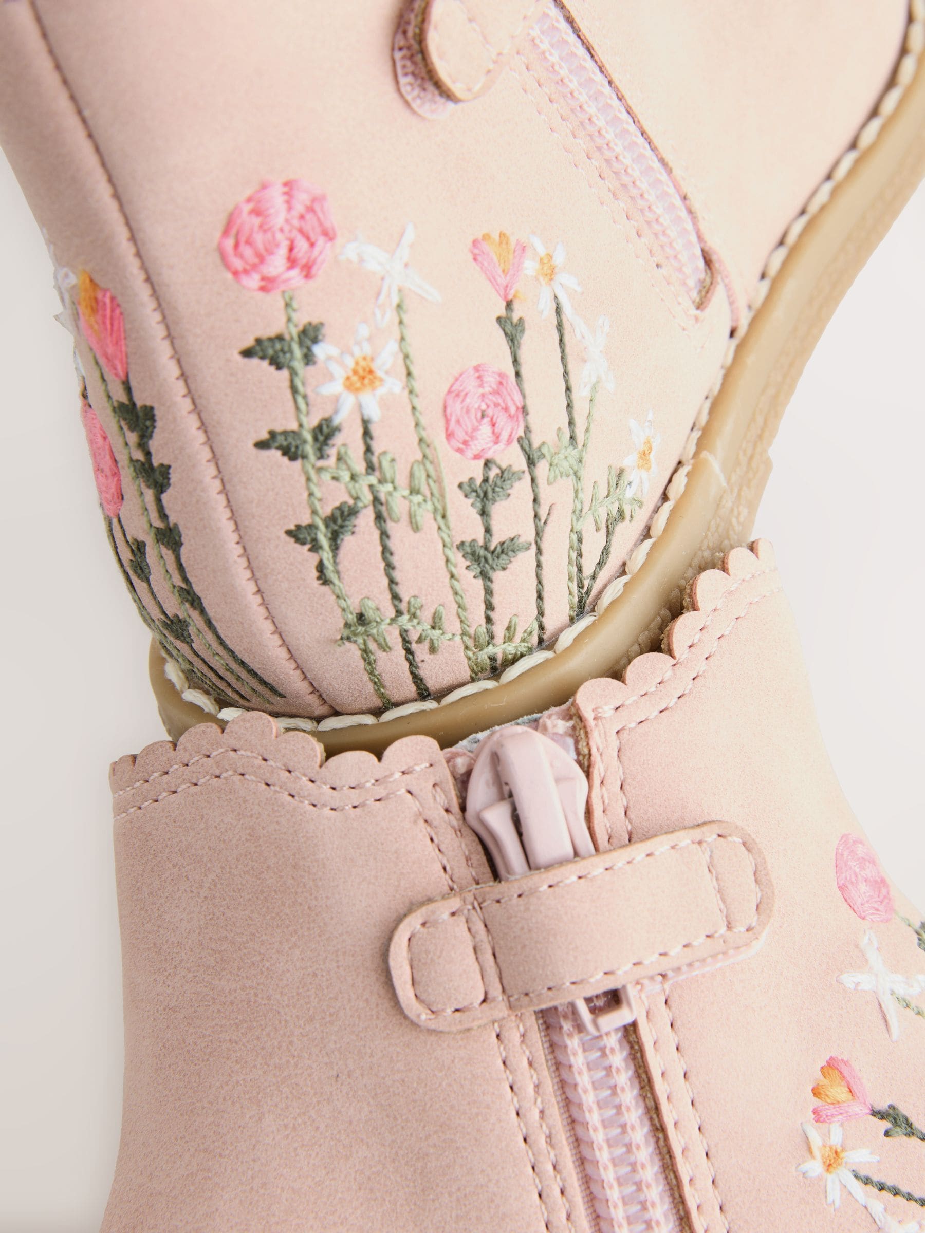 Roze met borduursel - Chelsea enkellaars