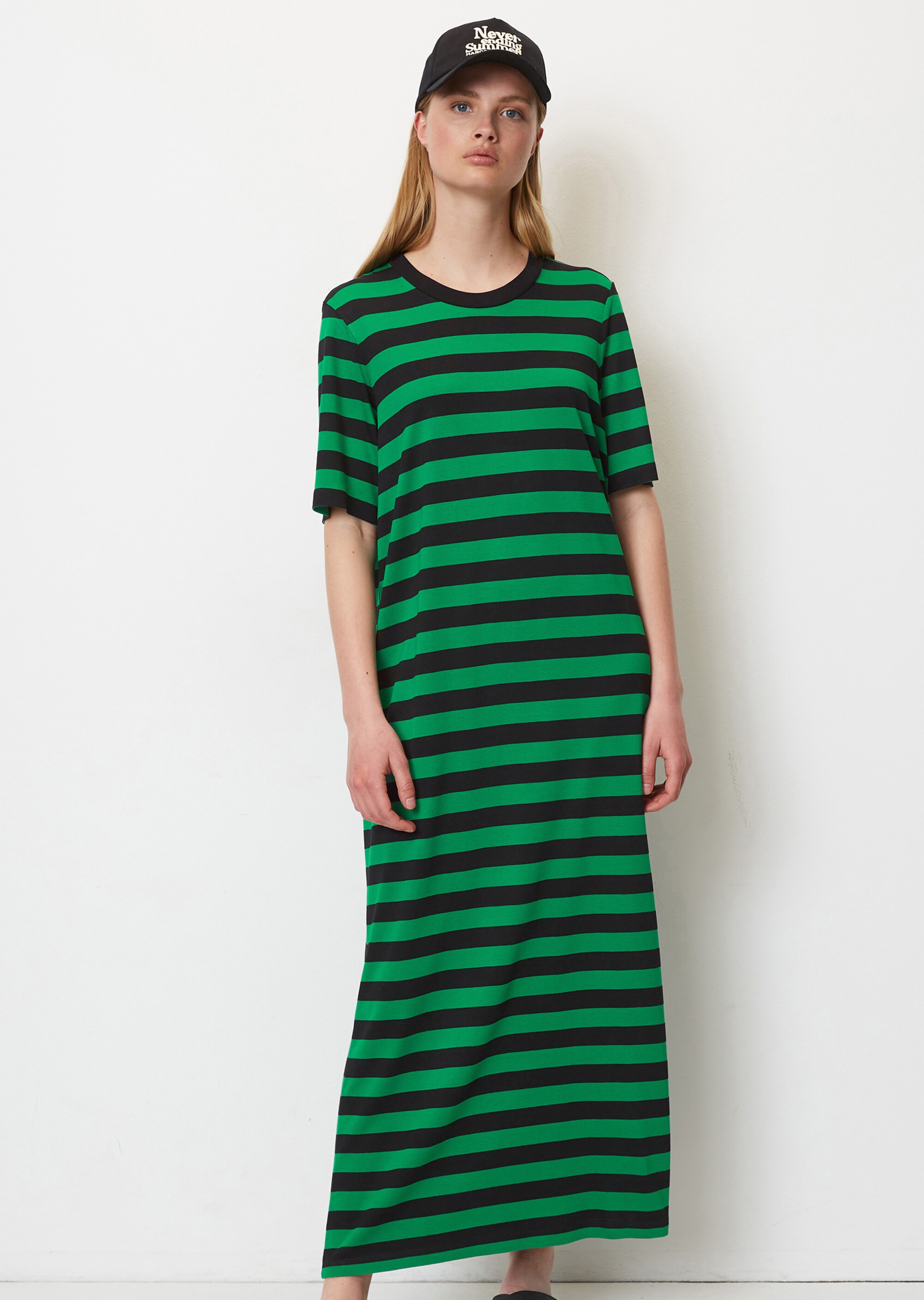 Ringel-Jersey-Kleid aus LENZING™ ECOVERO™