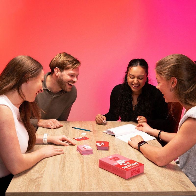 Tease & Please - Tops & Bottoms - Partyspel - Multi