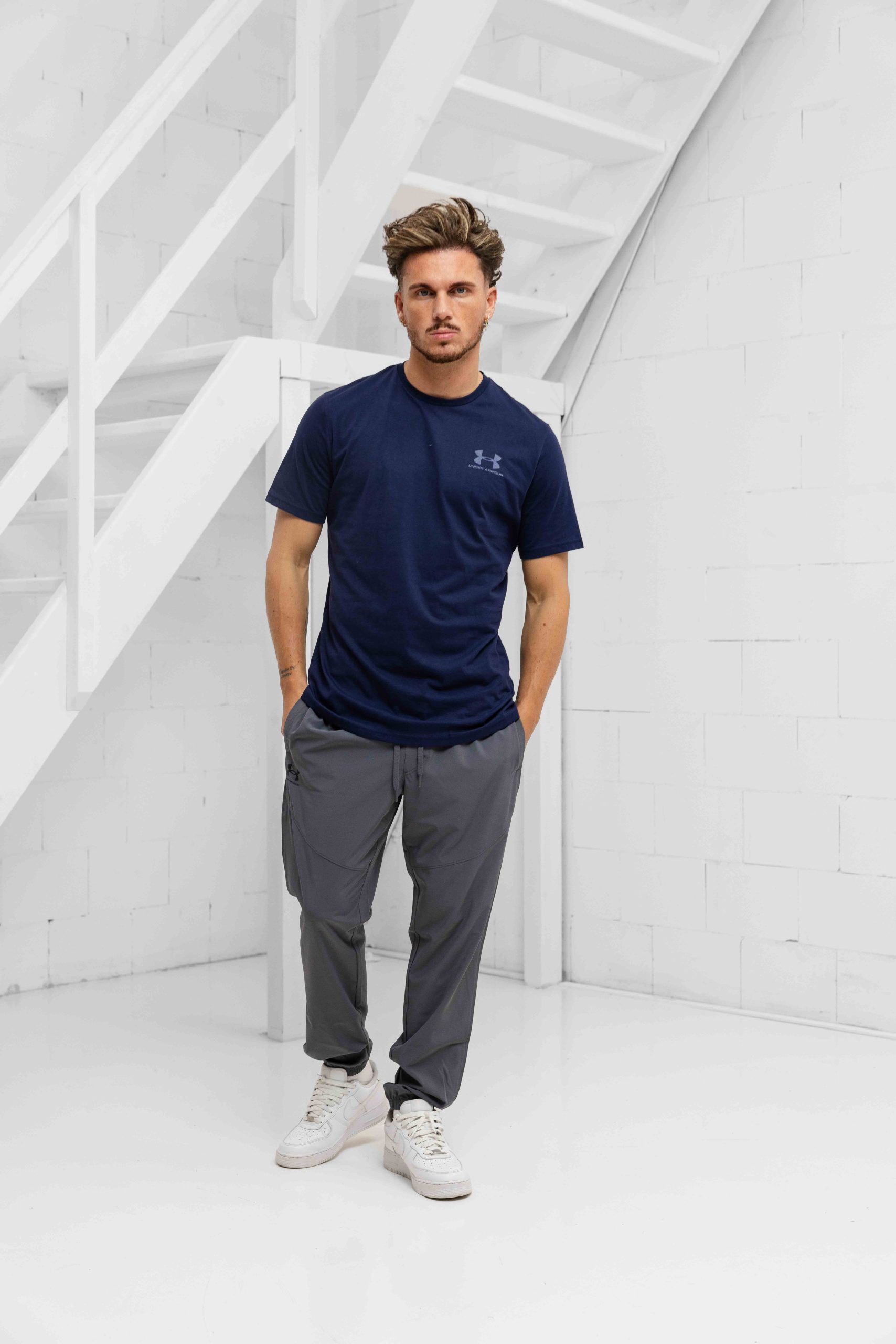 Under Armour Vibe Woven Trainingsbroek Heren Grijs