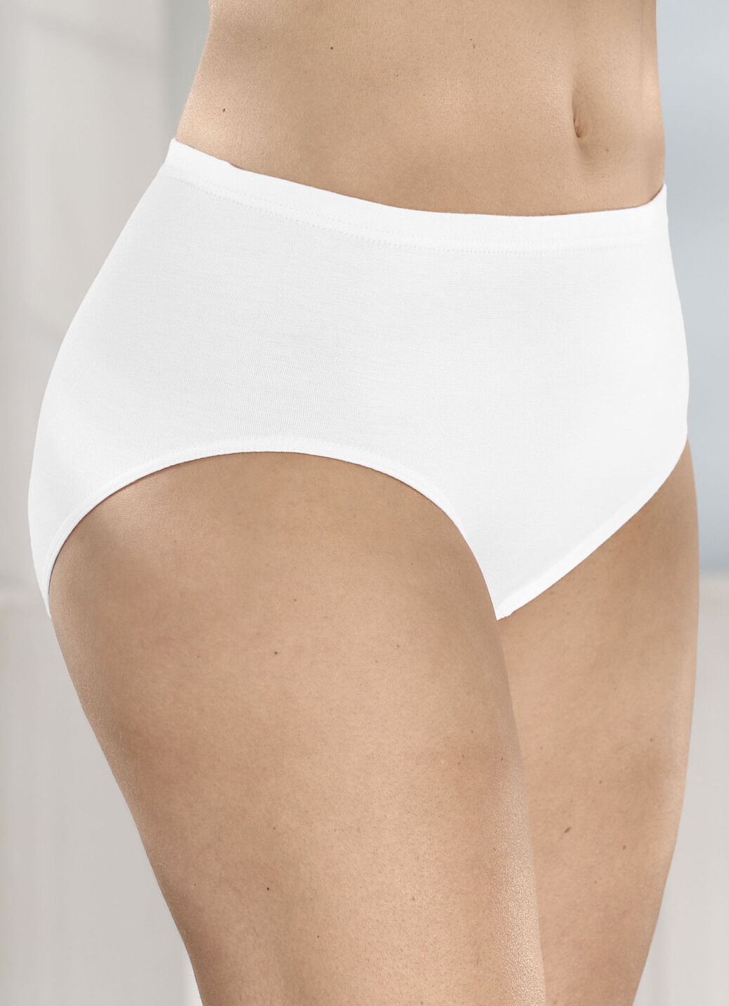 Dreierpack Slips aus anschmiegsamem Material