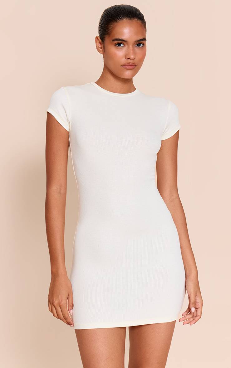 Crème Robe Moulante À Manches Courtes En Maille Côtelée Toucher Doux