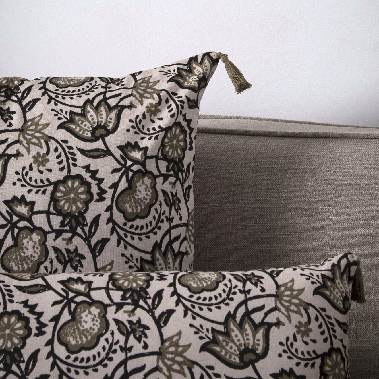 Febronie Housse de coussin Carma taupe