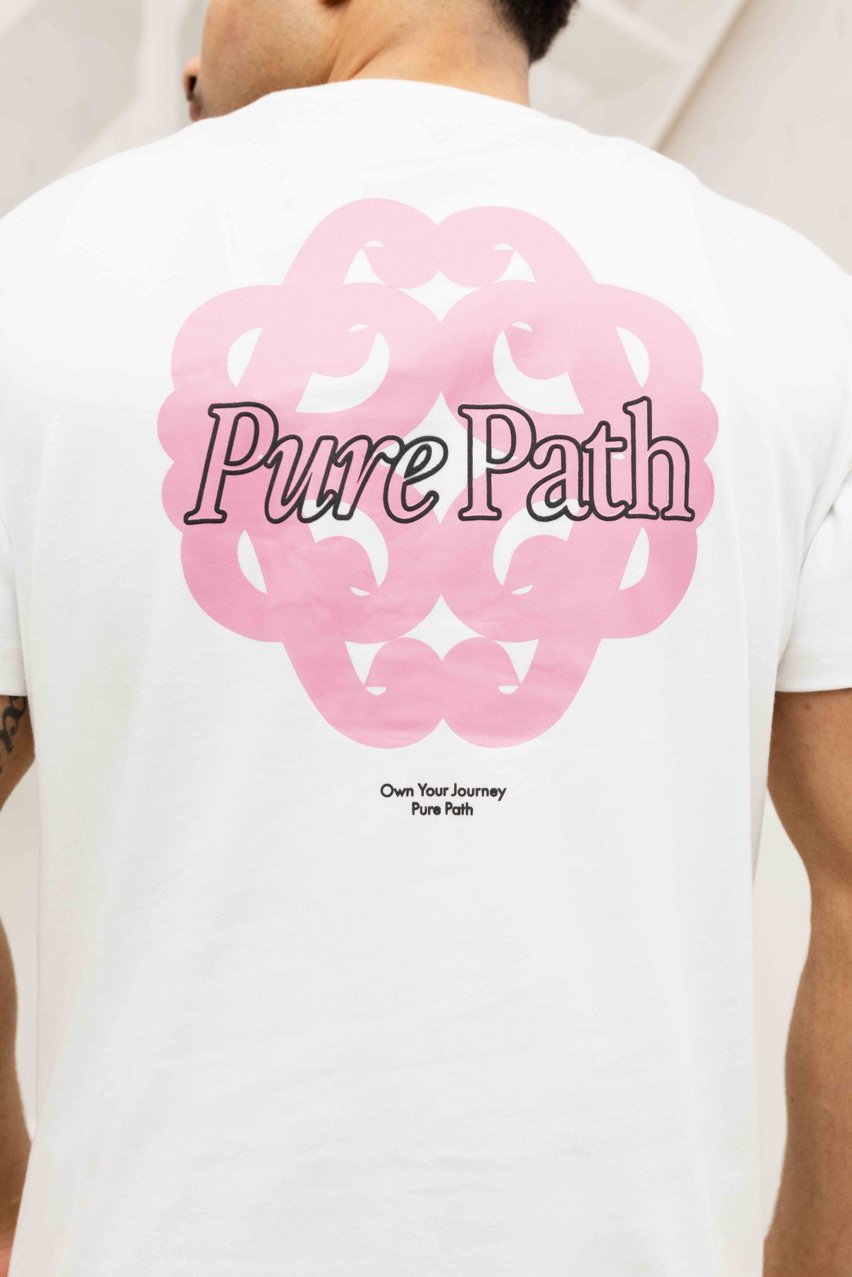 Pure Path Bold Emblem T-Shirt Heren Gebroken Wit