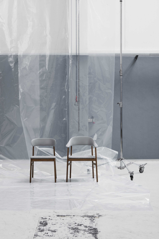 Normann Copenhagen Herit Oak stoel Spectrum leer zwart