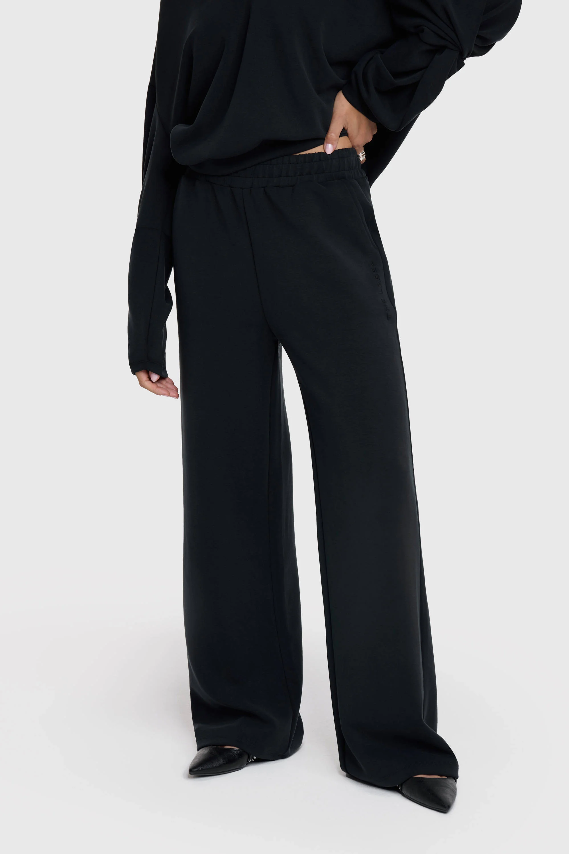 Alix the Label wide leg sweatpants zwart