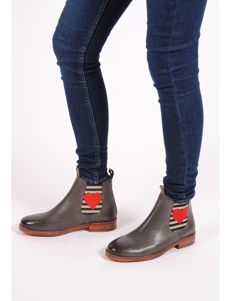 CHELSEA BOOT JULIA MIT HERZ