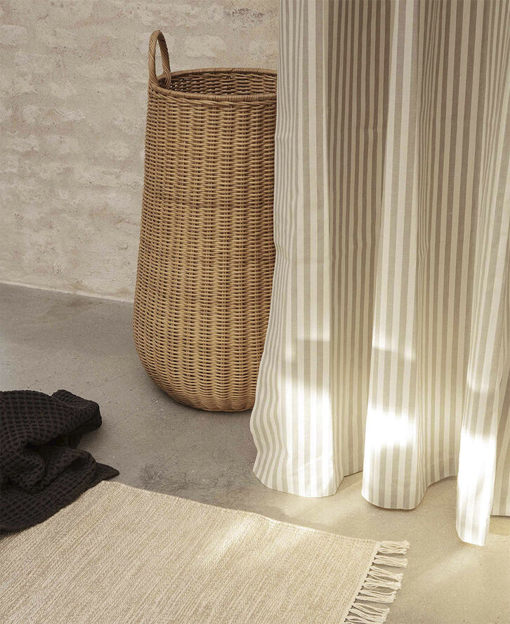 ferm LIVING Chambray Shower Curtain - Sand/Off- Sand/off-white