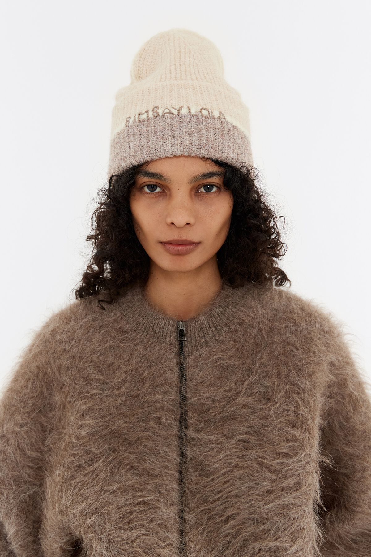 Gorro de malha com contraste de areia
