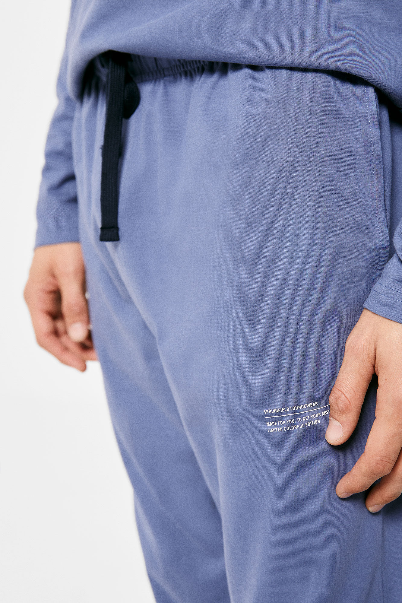 Pijama monocromático extra confortável - azul médio