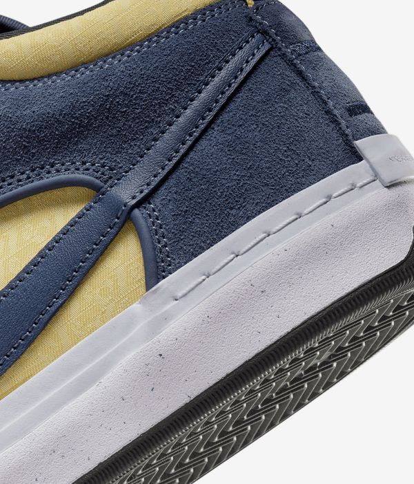 Nike SB React Leo Schuh (thunder blue saturn gold)