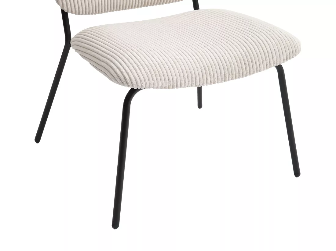 Fauteuil en velours côtelé beige LOVUNIA de Maison Céphy