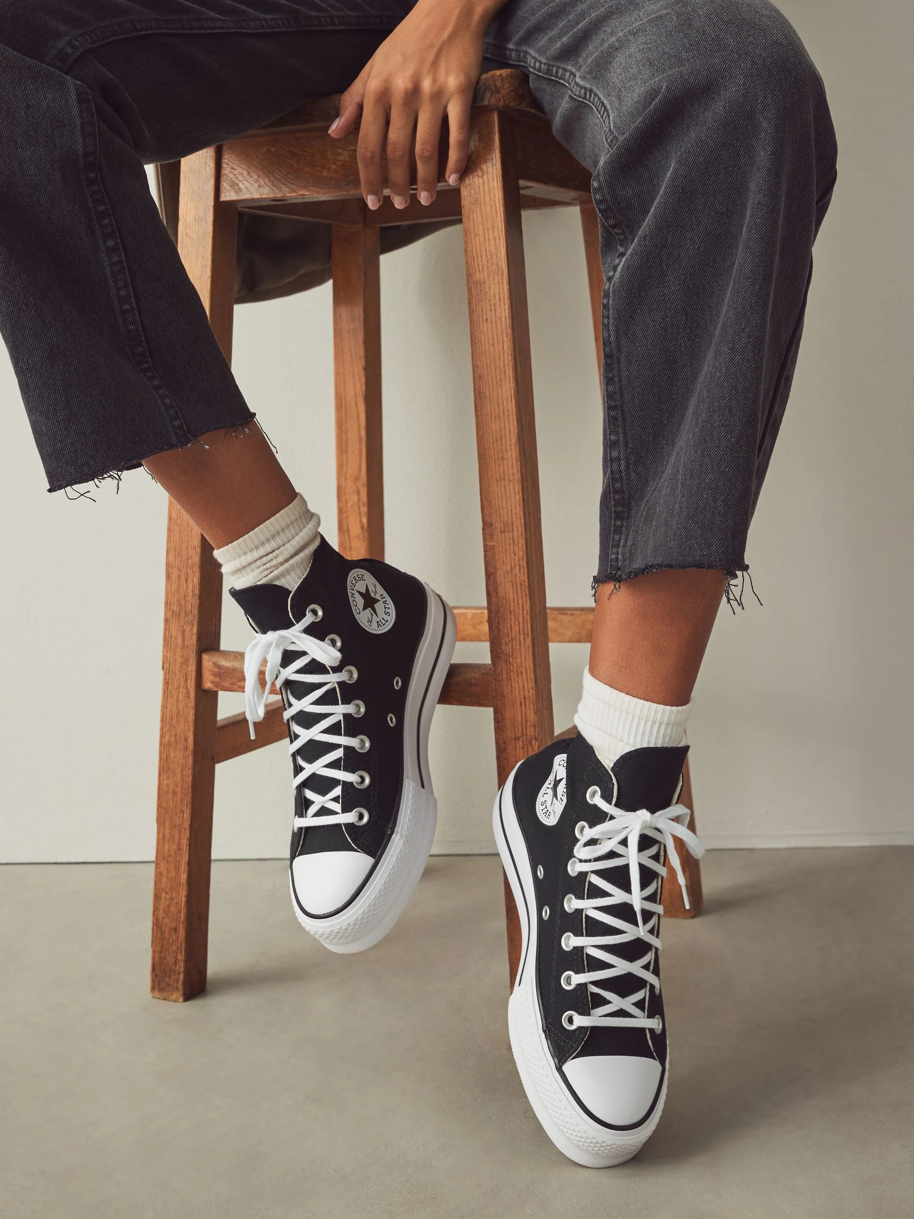Zwart - Converse Lift - Bleke hoge sneakers met plateauzool