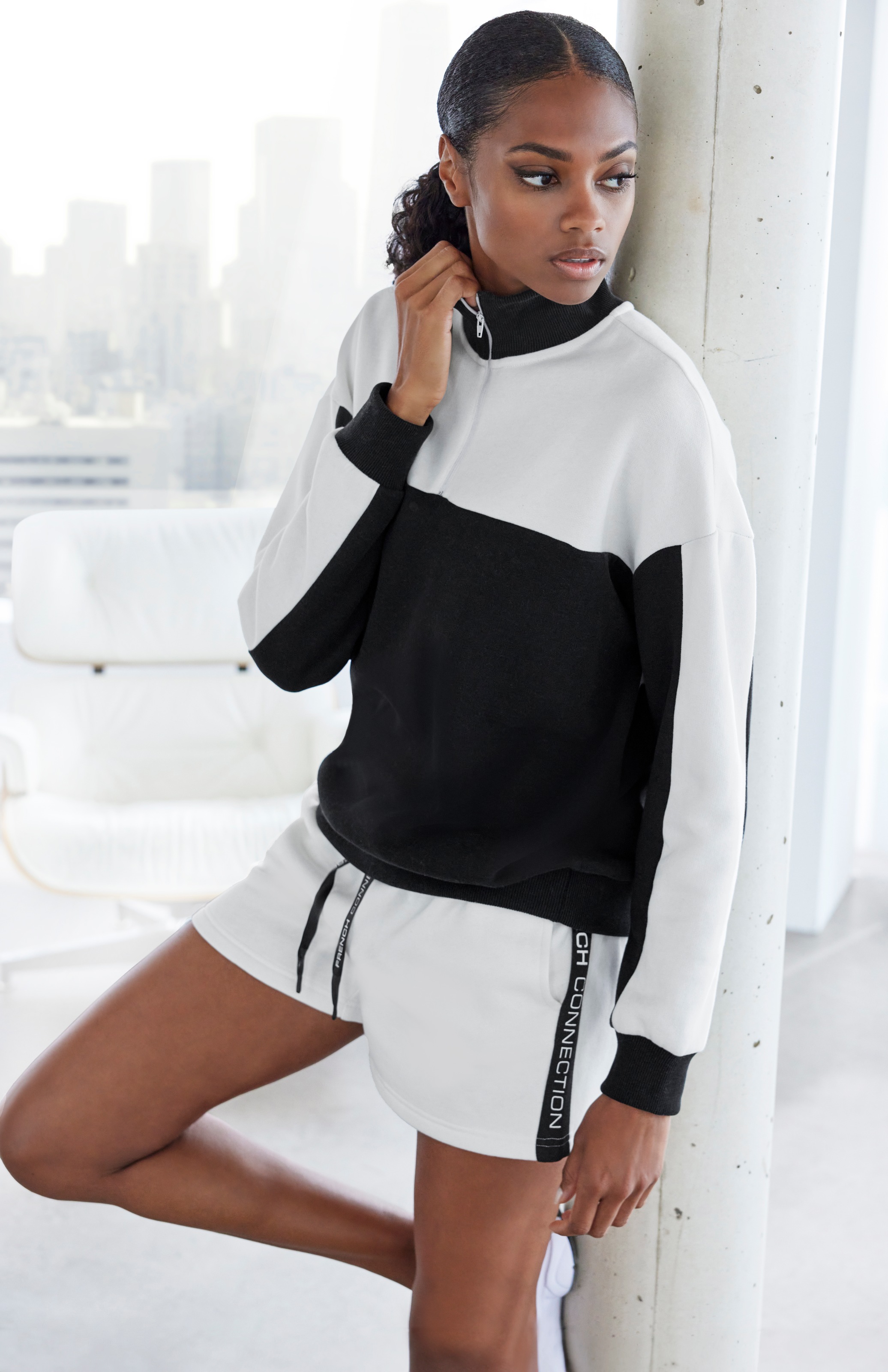 French Connection Sweatshorts  mit seitlichen Kontrast-Einsätzen, Loungewear