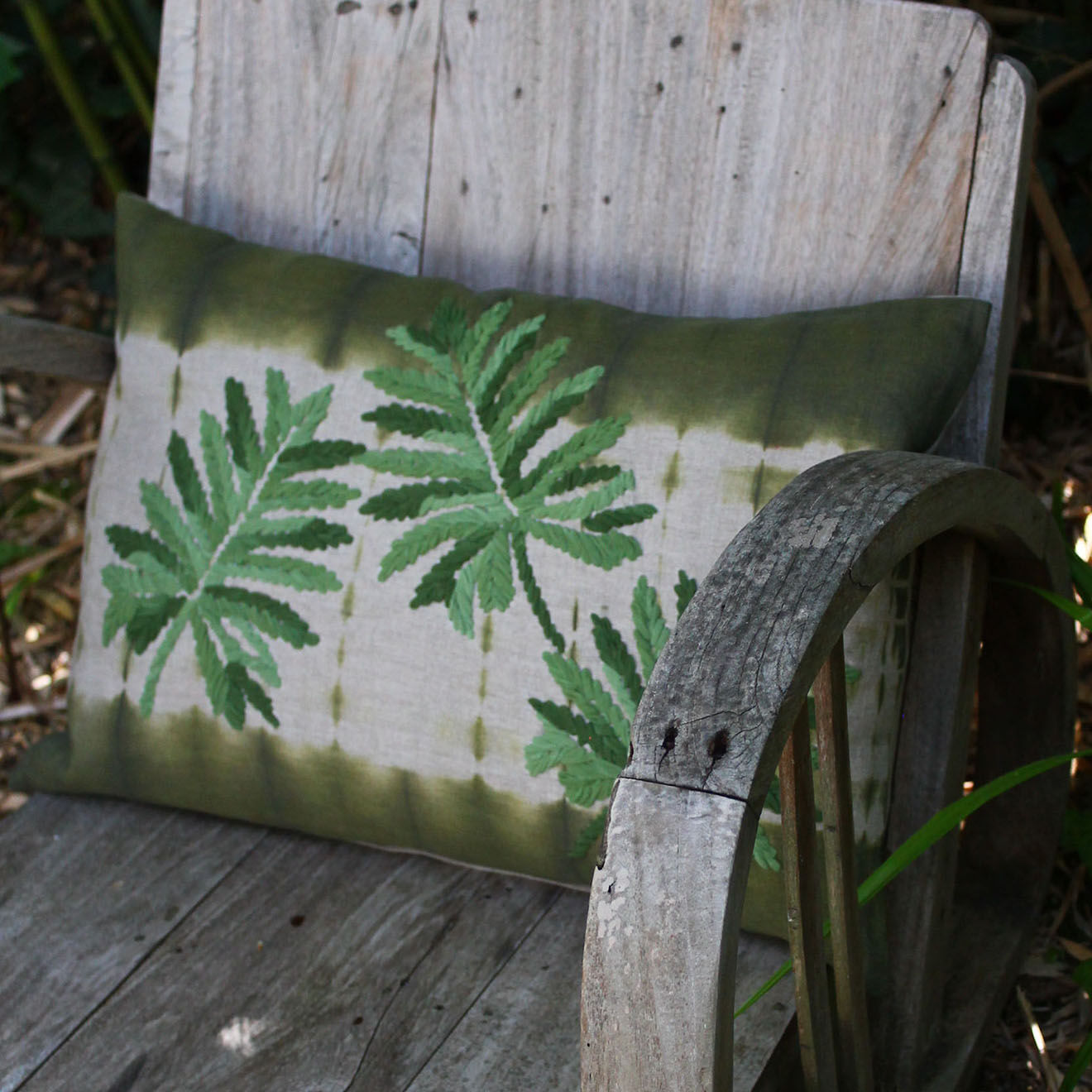 En Fil d'Indienne Housse de coussin Tropical lin mélangé fumé - 35x50 cm