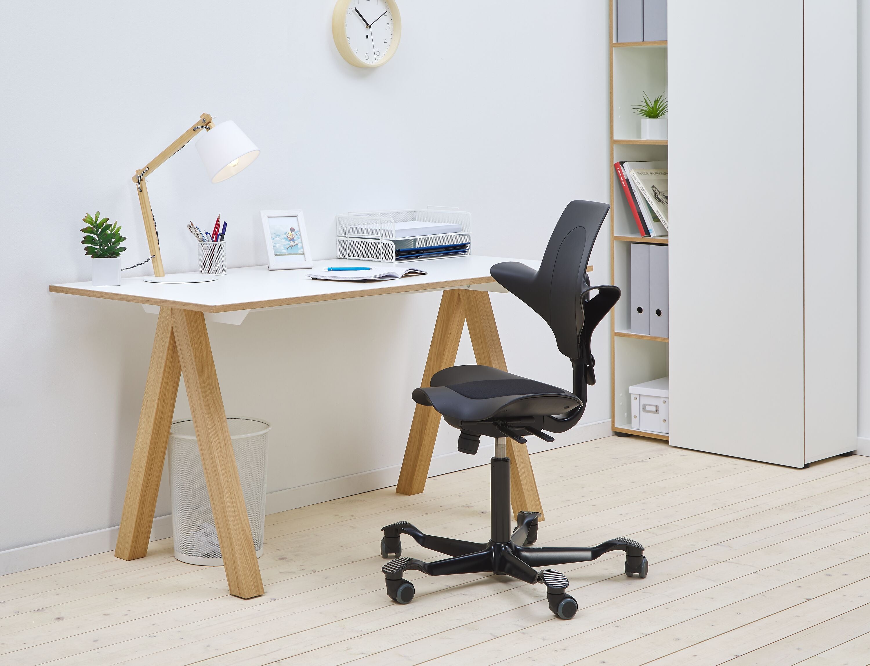 HAG CAPISCO PULS Bürostuhl - Schwarz / B: 73.0 cm x T: 73.0 cm x H: 85.5 cm
